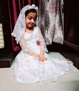Beautiful White Flower Girl Dress