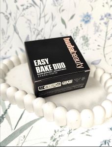 Huda Beauty loose Powder