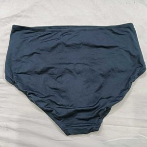 ⭐ High-Waisted Ruched Bikini Bottoms