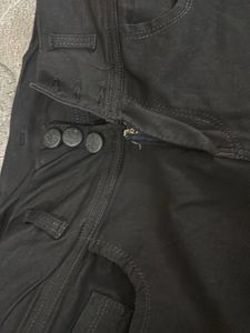 Black High-Waisted Skinny Pants