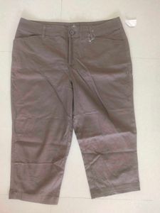 Imported St. John's Bay Capri