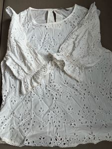 ✨ Elegant White Cotton Schiffli Tunic |