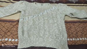 Cream Sweatshirt For Woman And Girl's 🥰🥰