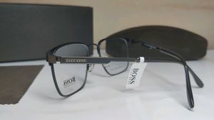 Hugo Boss Eyeglasses Frames