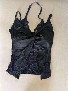 Elegant Black Lace Trim Cami Paded Top
