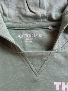 Price Dropped 😍 Green Short Sleeve Hoodie
