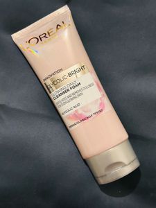 L'Oreal Glycolic Bright Cleanser