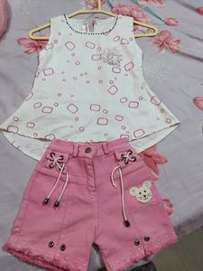 White&amp;pink Westren Dress for 2-4yr Girl Gently Used Pink Skirt Looks Very Nice Comb