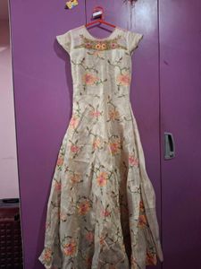 Elegant Floral Ethnic Gown