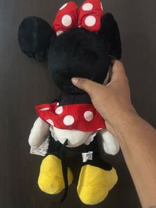 Disney Minnie Mouse plush toy from the Sega "Fun