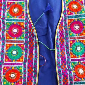 New Exclusive Full embroidered Shrug0