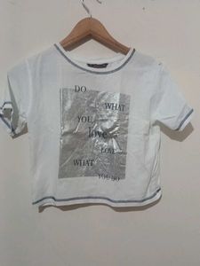Graphic Print Cropped T-Shirt