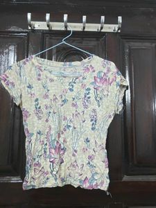 T-Shirt - ask me for 50 - 100 coins