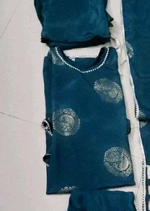 Teal Kurta Set with Dupatta,and hijabcaptriangale