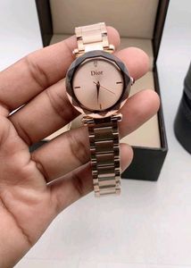 Elegant women Dior Watch