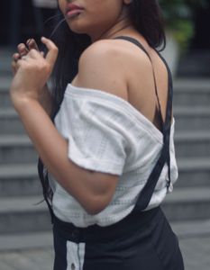 Elle Off-Shoulder Top