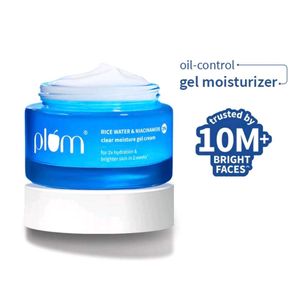 Plum Niacinamide Gel Cream moisturizer