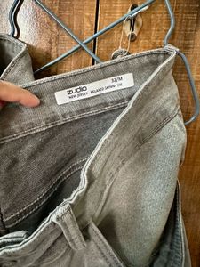 Zudio Relaxed Skinny Fit Grey Jeans
