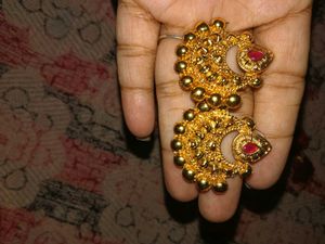 Gold Necklace and Earrings Set with mangatika