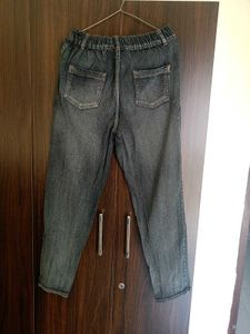 Stylish Gray Denim Jeans