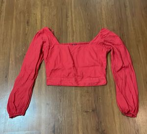 Chic Red Square Neck Long Sleeve Crop Top