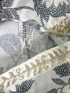 2000 coins Elegant Kurta Set with Intricate Neckli