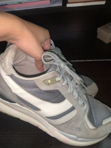 Li Ning Sneakers