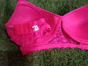 Seamless Hot Pink