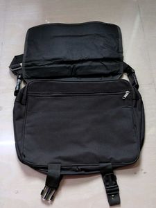 Black MihiraMagic Messenger Bag