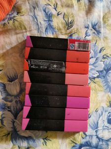 8 Lipstick Different Shades