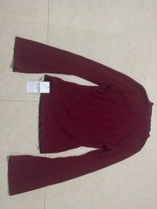 Maroon Ribbed Flare Sleeve Top