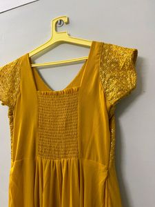 Yellow Gown ✨