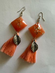 ‼️99only‼️Orange Tassel Earrings with Leaf Charm