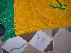Yellow 🟡💛 Green 💚 Top