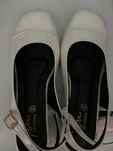 Chic White Slingback Heels size 38