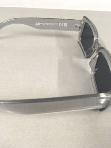 Stylish Grey Rectangular Sunglasses