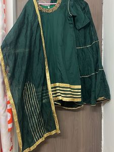 Elegant Green &amp; Gold Sharara Suit