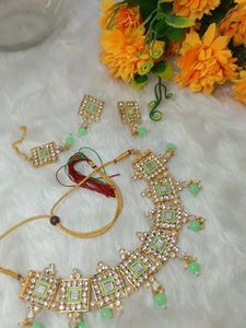 mirror plus minakari Giri mint color necklace desi