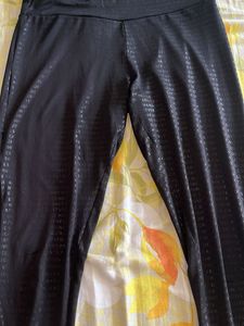 Black Athletic Leggings
