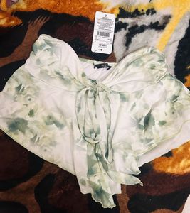 Tie-Front Tube Top - Trendy &amp; Chic