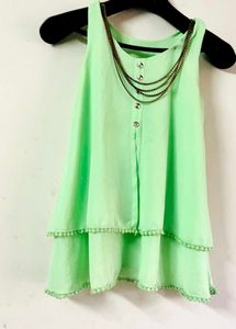 Chic Sleeveless Lime Green Blouse top
