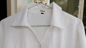 only coins White shirt in Small size to mediu