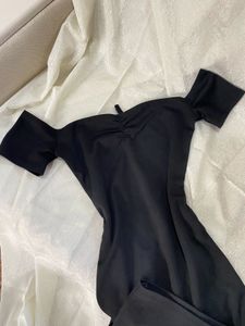 Chic Black Off-Shoulder Dress
