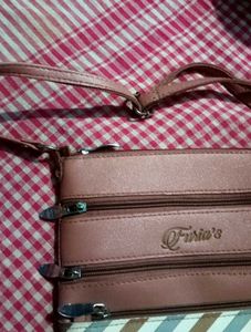 Chic Crossbody Bag with Striped Detail