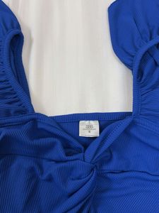 Blue Sweetheart Neck Crop top