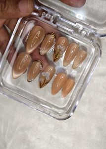 glass bead cat eyes