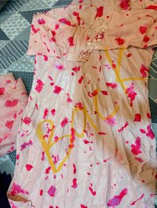 Elegant Floral Print Kurta Set with Dupatta