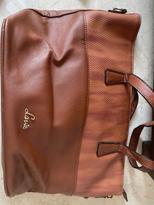 Lavie Handbag 👜