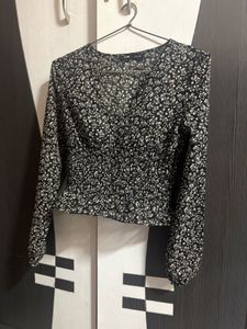 Chic Floral Print Long Sleeve Top