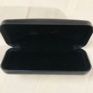 👁 Vision Express Glasses Case 👁